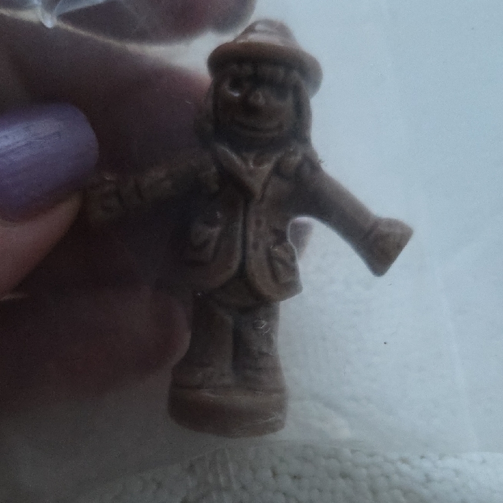 Red Rose Tea Scarecrow Figurine  Calendar Series Vintage